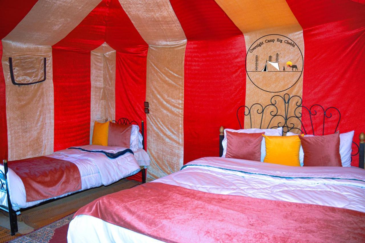 Les Roches Desert Camp Мерцуга Екстериор снимка
